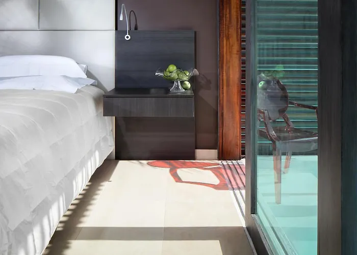 Essenza Hotel